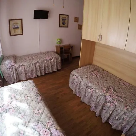 Le Due Magnolie 3* كوتيغنولا